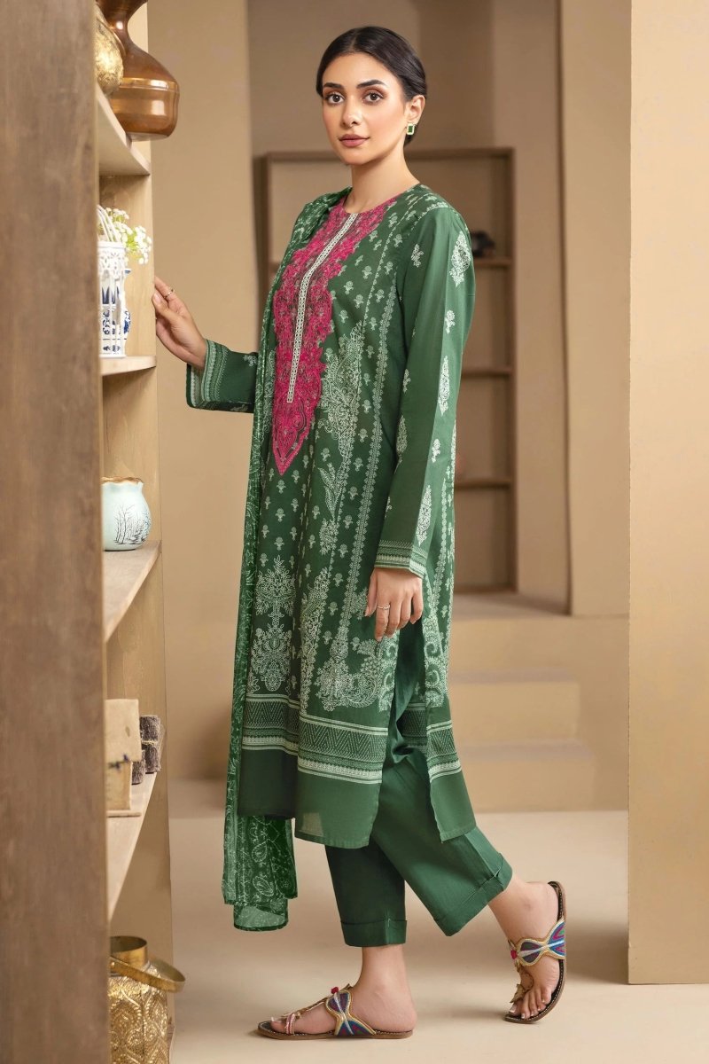 Limelight Embroidered Cambric Pakistani 3 Piece Suit LIM352-Designer dhaage