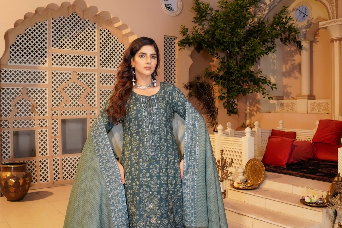 Munira Dhanak 3 Piece Pakistani Suit MUN584 - Designer dhaage