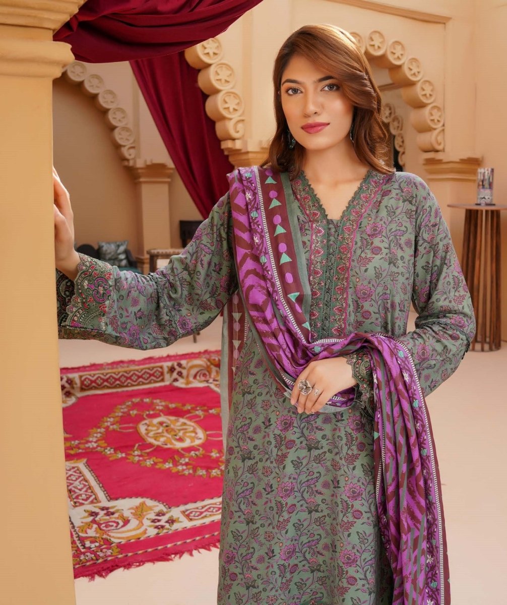 Munira Linen 3 Piece Pakistani Suit MUN597 - Designer dhaage