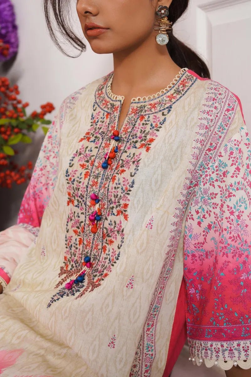 Sana Safinaz Mahay Lawn 19A Pakistani Lawn Suit SAN279 - Designer dhaage