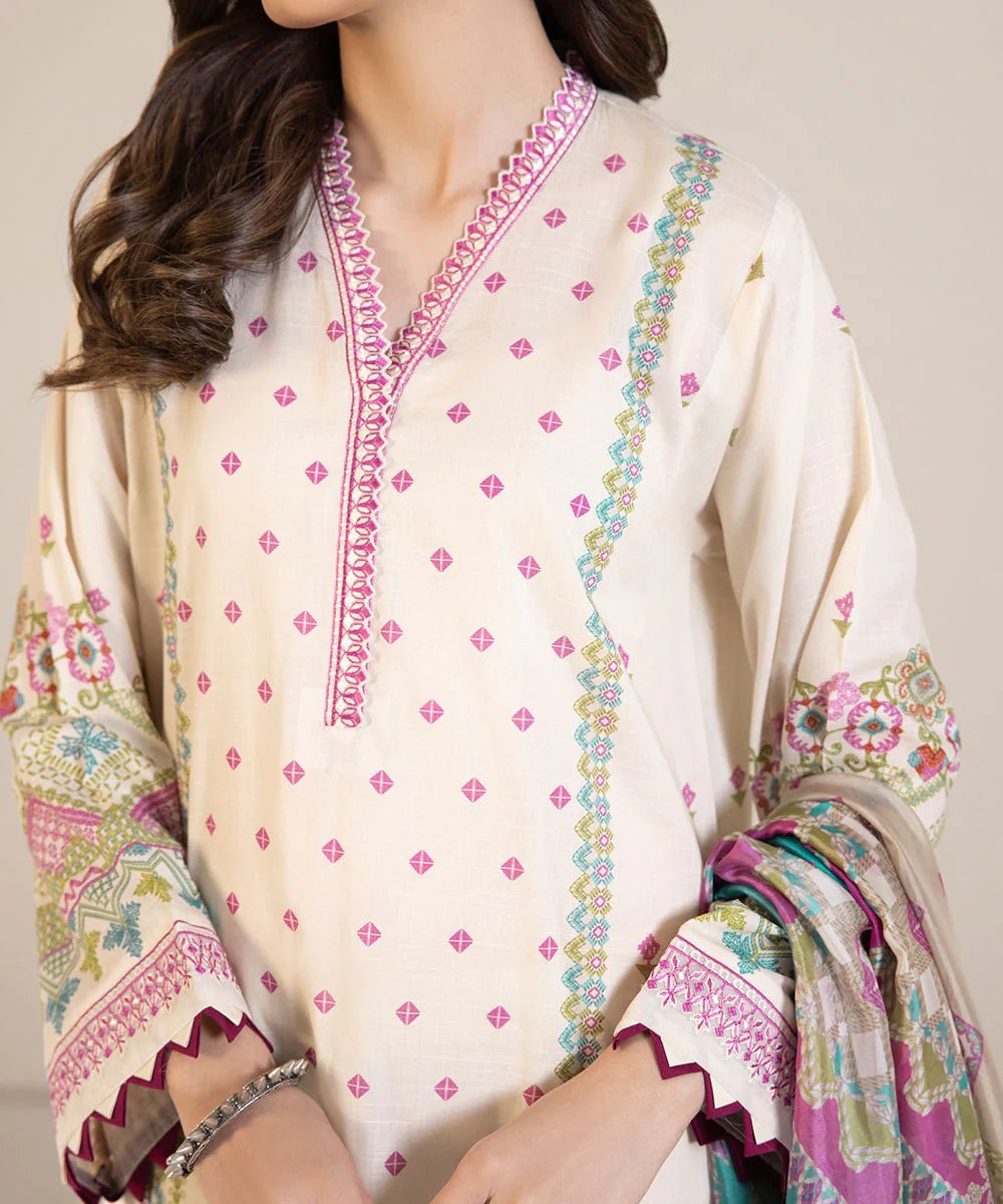 Sapphire Lawn 3 Piece Suit SAP147 - Designer dhaage